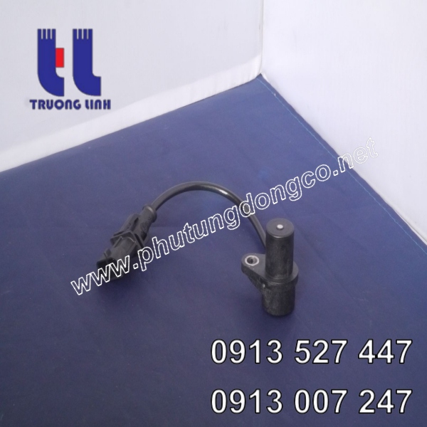 Cảm biến trục khuỷu động cơ iveco 0281002410