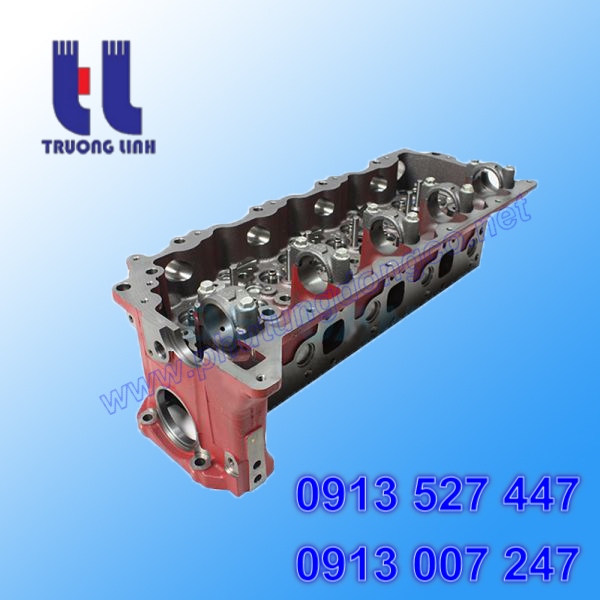 11101-E0B61, Mặt máy động cơ Hino J05E xe đào Kobelco SK200-8