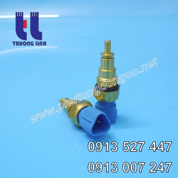Cảm biến nhiệt độ nước động cơ isuzu 4hk 6hk1