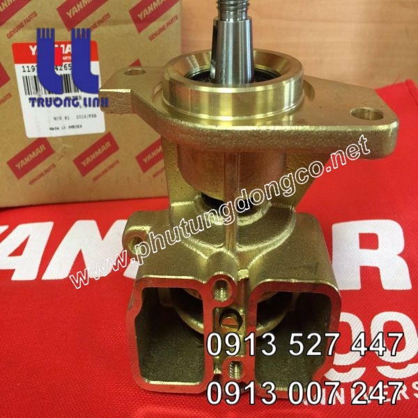 Bơm nước động cơ Yanmar 6LP